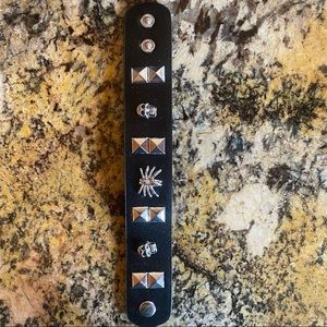 🔥5 for $20 - Spider, skeleton head stud bracelet